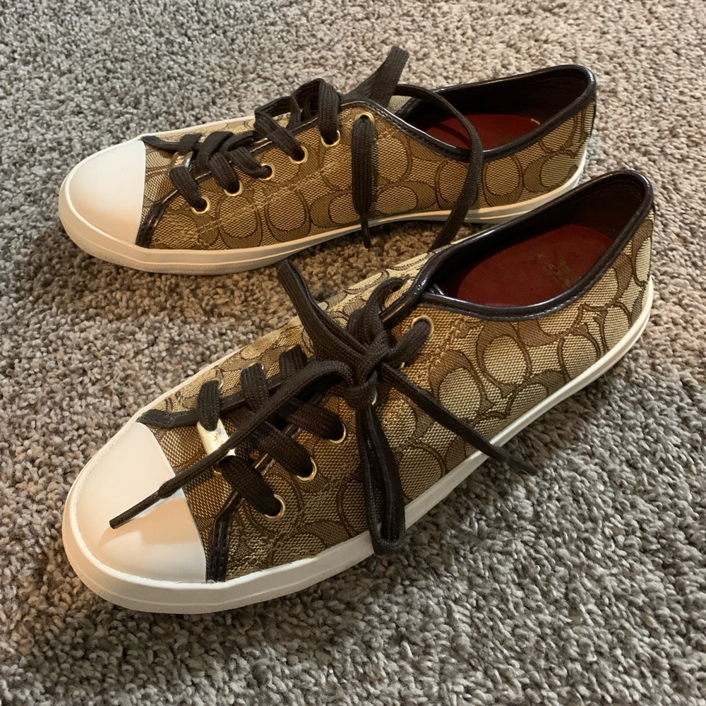 Coach size 9